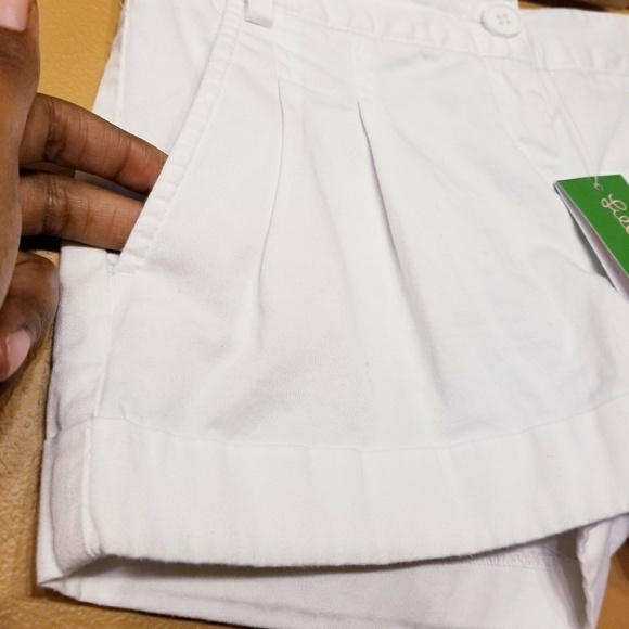 Lilly Pulitzer | Women’s Joette White Stretch Shorts (Size 0) - Picture 5 of 9